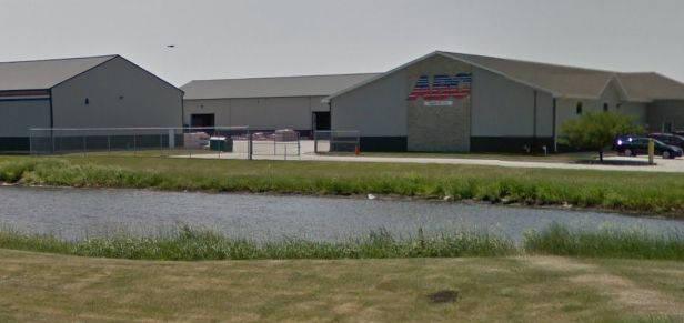 ABC Supply Building: 100 North Spruce Street, Manteno, IL 60950